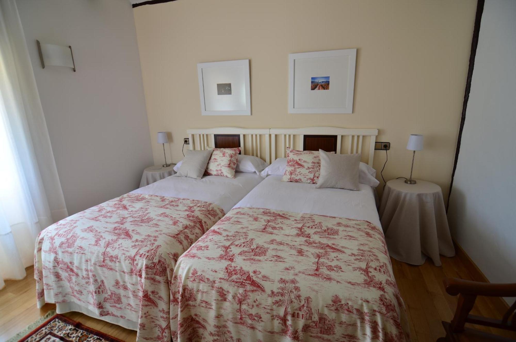 Asiáin Casa De La Cadenaゲストハウス 部屋 写真