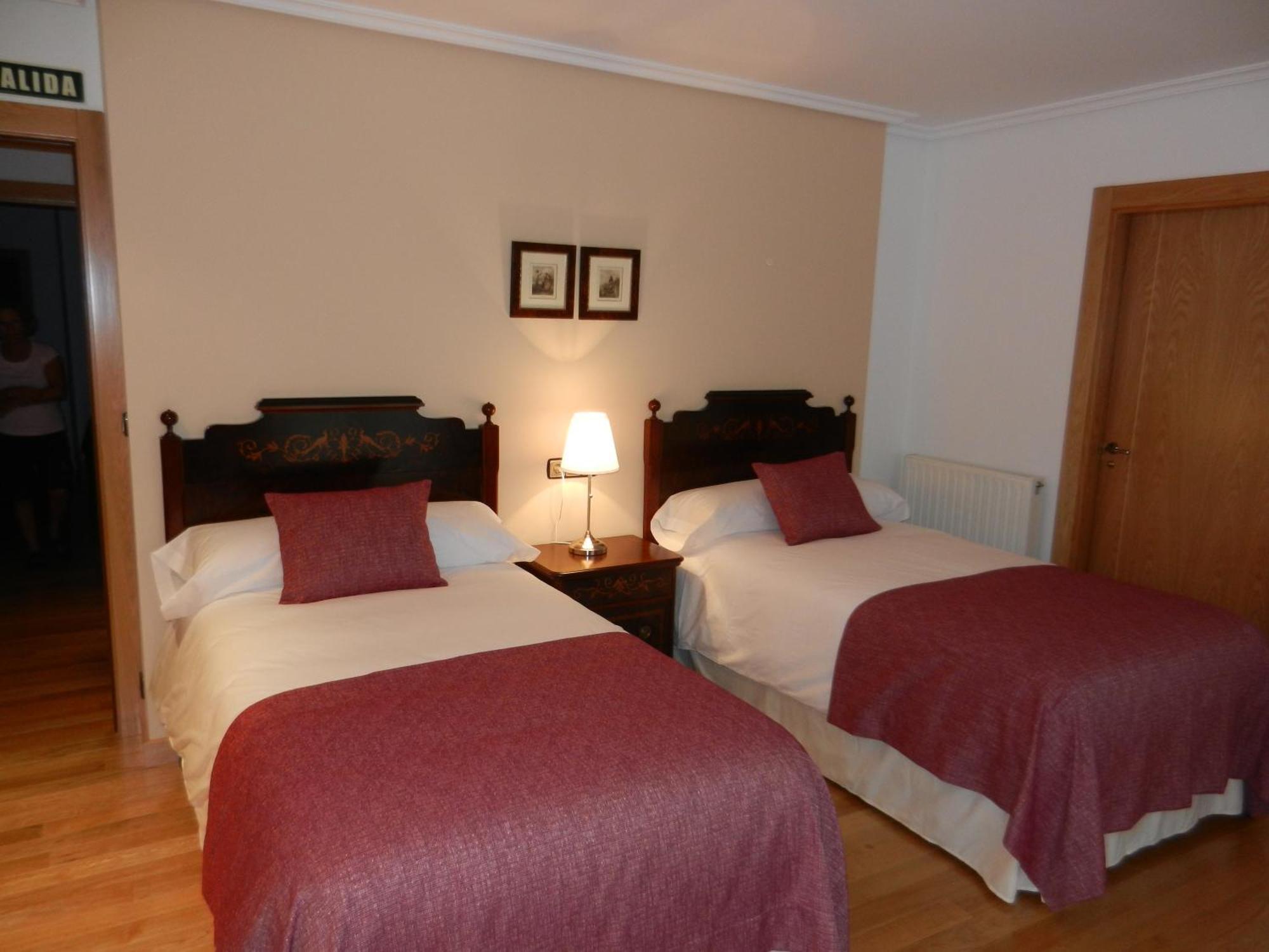 Asiáin Casa De La Cadenaゲストハウス 部屋 写真
